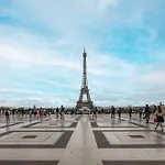 Charming & Cozy Near The Eiffel Tower パリ